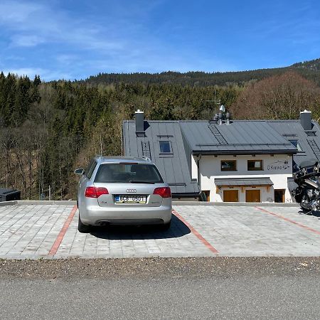 U Kralika, Apartman H, 3 Samostatne Loznice - Mezonet, Vlastni Parkovani, 50 Metru Od Vleku , Vysousece Bot V Lyzarne Dolni Morava Exterior photo